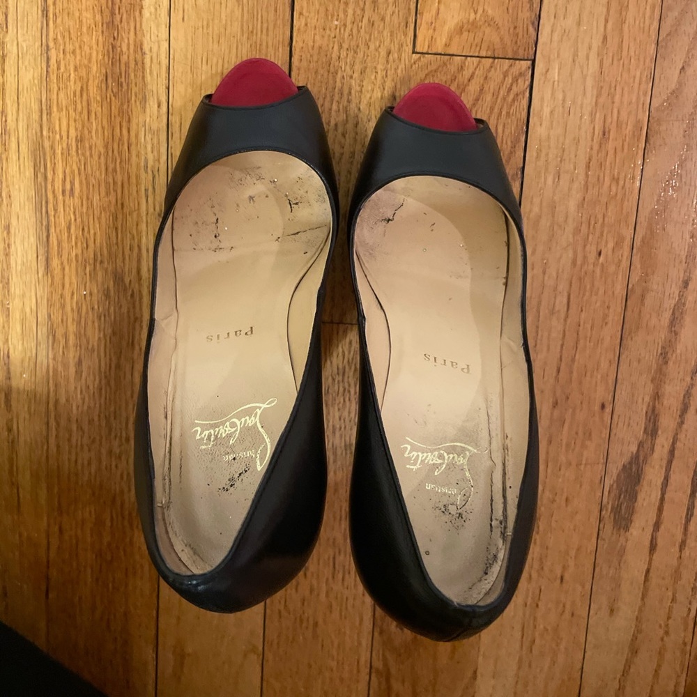 Louboutin Peep - Picture 7 of 11